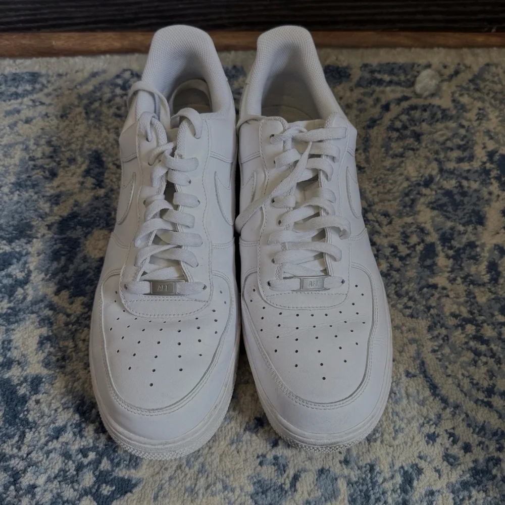 Nike Men's White Sneakers
